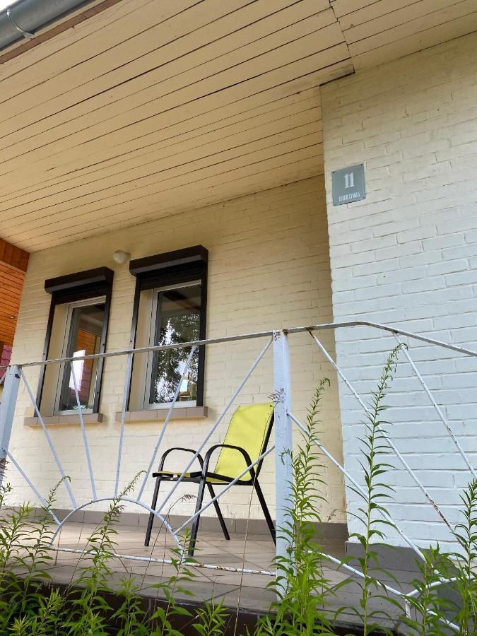 Domek Z Ogrodem Rowy  Exterior foto